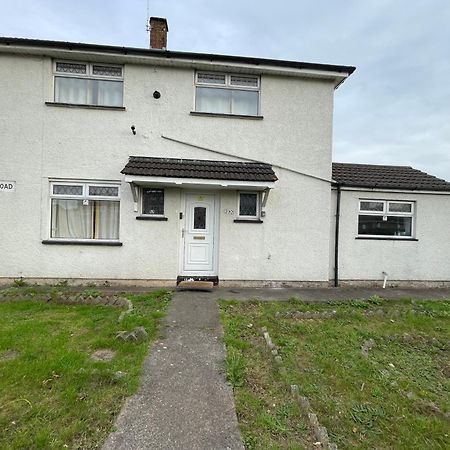 Holiday Home Cardiff City Sleeps 7 Zewnętrze zdjęcie