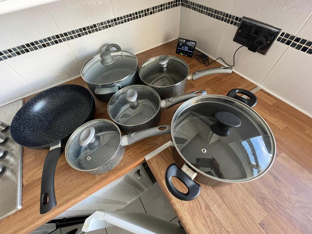 Holiday Home Cardiff City Sleeps 7 Zewnętrze zdjęcie